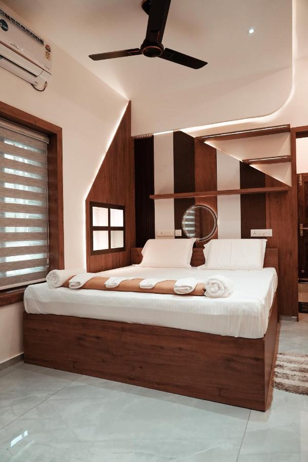 Kalloos Island Backwater Resort Kollam Zewnętrze zdjęcie